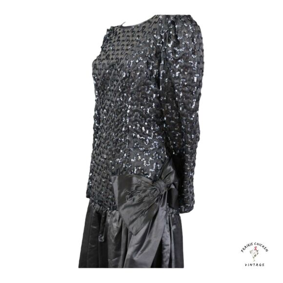 S / M Vintage 80s Silver Sequined Dress with puff skirt 33-27-36 Big Bow - Picture 4 of 5